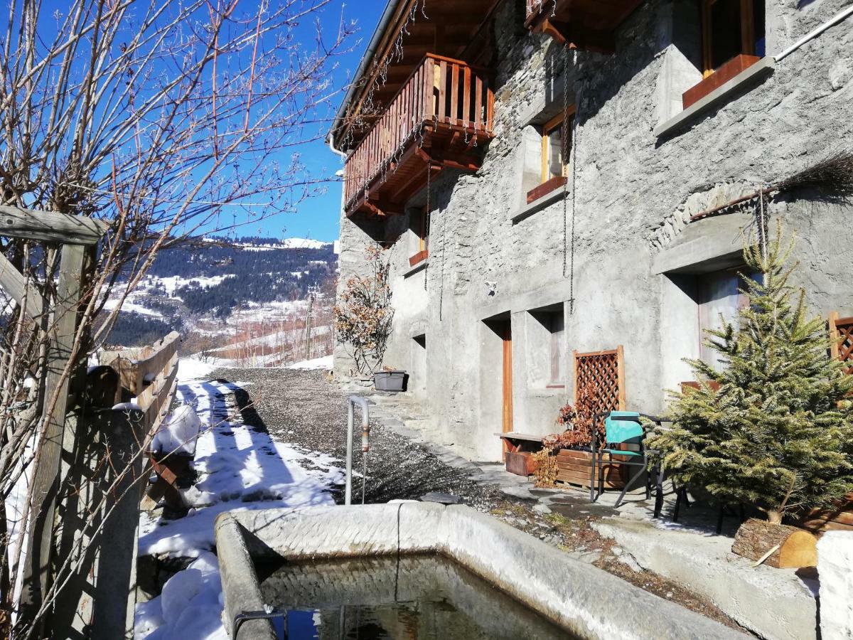 Apartamento Les Balcons Du Molliebon Séez Exterior foto